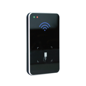 Настольный считыватель дальней идентификации R40-UHF (USB)