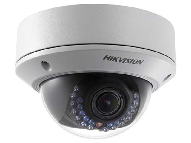 IP камера видеонаблюдения HikVision DS-2CD2712F-IS