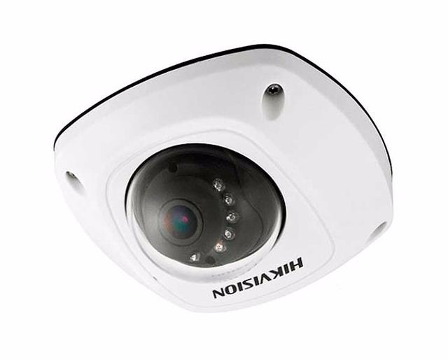HikVision DS-2CD2542FWD-IWS
