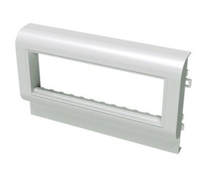 10353 PDA3-DN 100 Рамка на короб шириной 100мм для установки 6 модулей VIVA